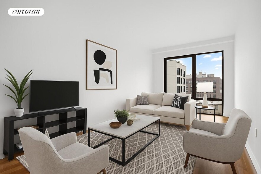 Primary Photo - 123 Hope St