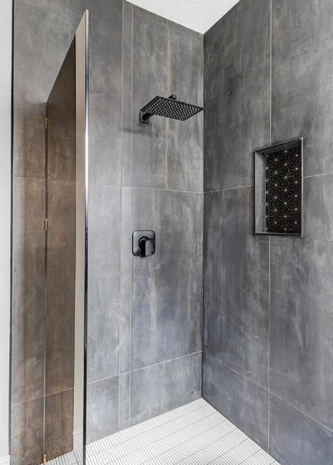 Building Photo - Modern Comfort in Bradburn’s Most Sought-A...