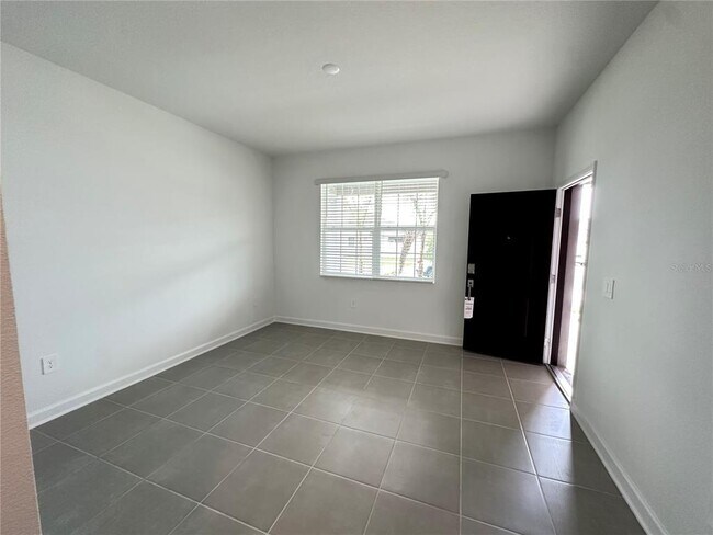 Building Photo - 2557 Peace Of Mind Ave