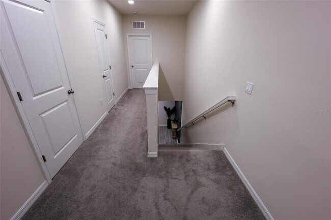 Building Photo - 2992 Mearshire Dr