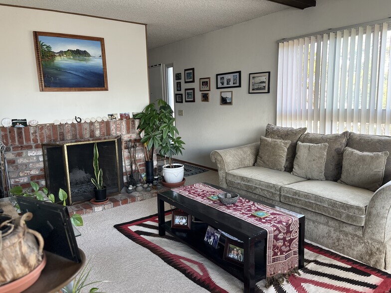 Building Photo - 110 Warwick St