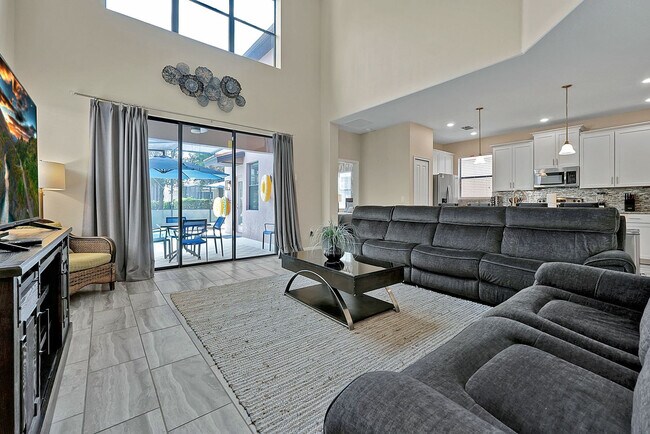 Building Photo - 5424 Solterra Cir