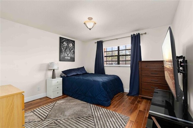 Building Photo - 1750 Belleair Forest Dr