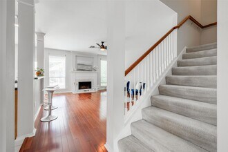 Building Photo - 12414 N Shadow Cove Dr
