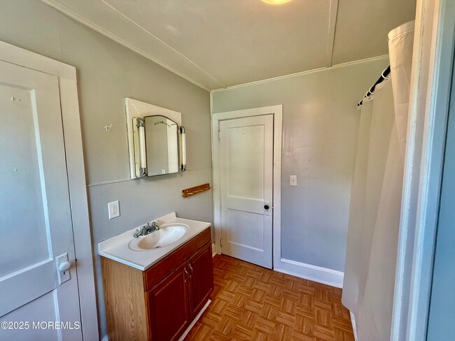 Building Photo - 155 Wells Mills Rd