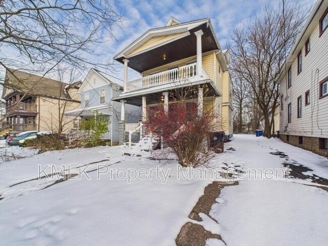 Building Photo - 2997 E 128th St