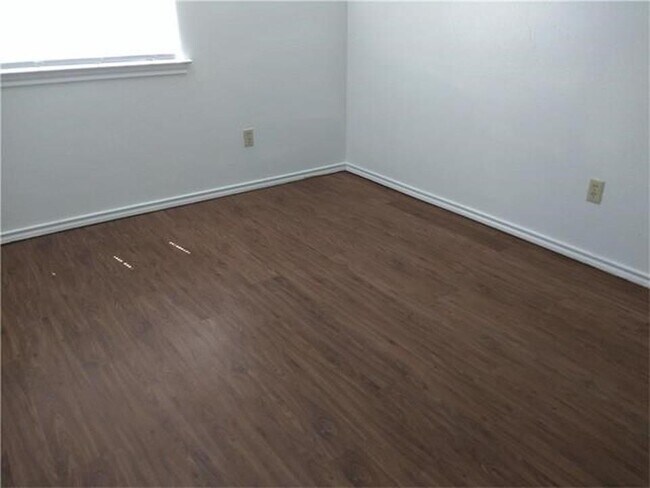 Building Photo - 1027 Sagewood Trail