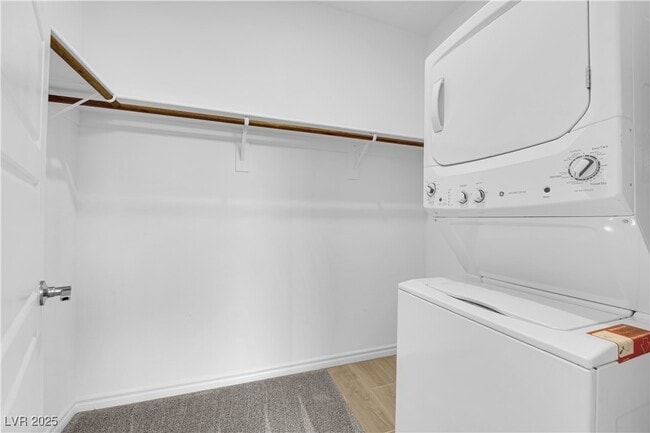 Building Photo - 195 Vander Rdg St