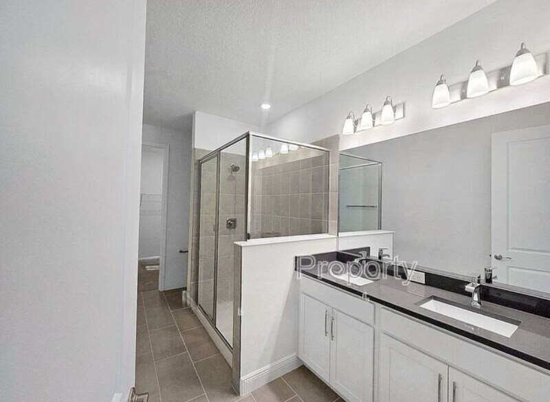 Building Photo - 9250 Gulf Hvn Dr