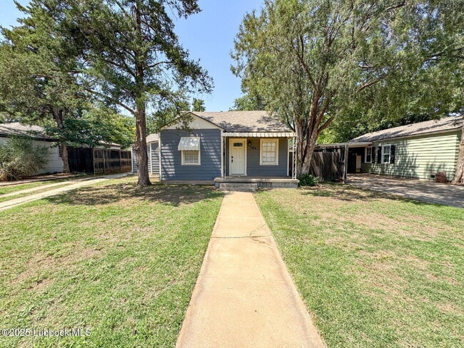 Primary Photo - 3112 22nd St