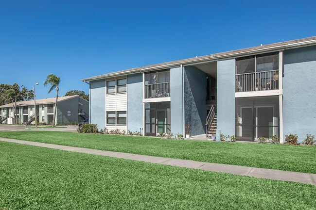 Building Photo - Palmera at Gandy