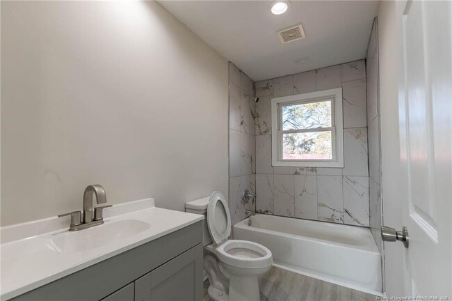 Building Photo - 226 Odell Rd