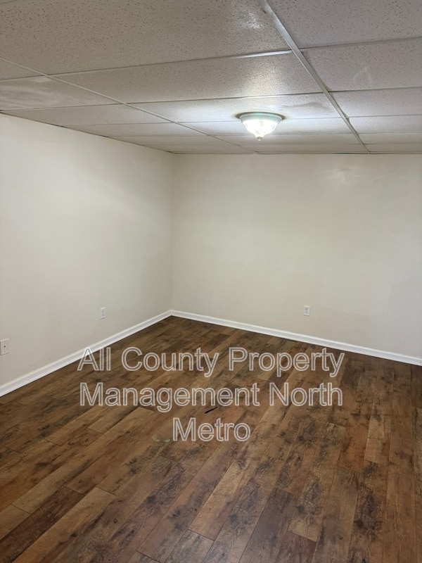 Building Photo - 170 S Barbara Ln