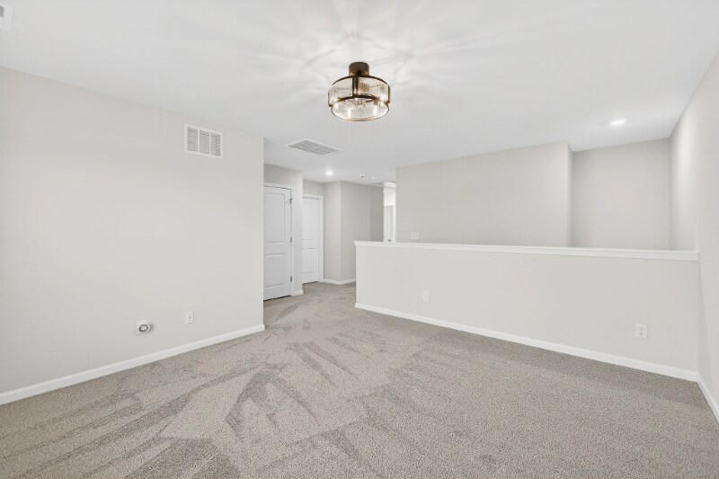 Building Photo - 5303 Spicewood Lk Dr