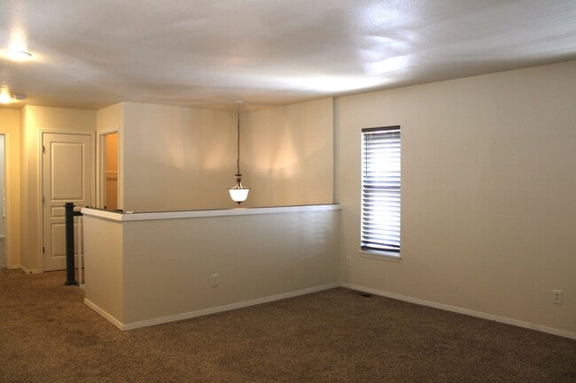 Building Photo - Spacious 2BR Home | Updated Finishes, Pool Access, 2-Car Garage