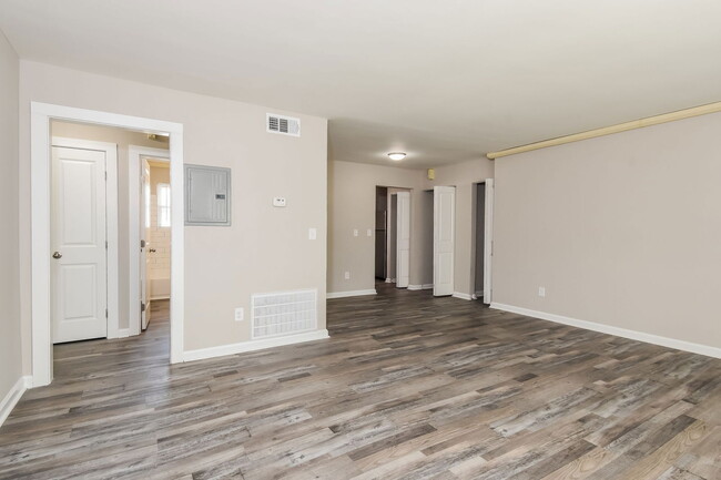 Building Photo - 3586 Jackson St