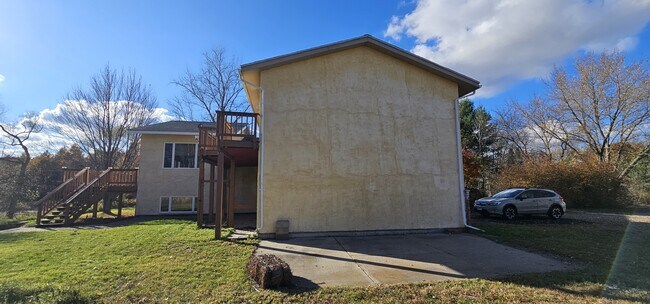 Building Photo - 2020 Crosstown Blvd NE