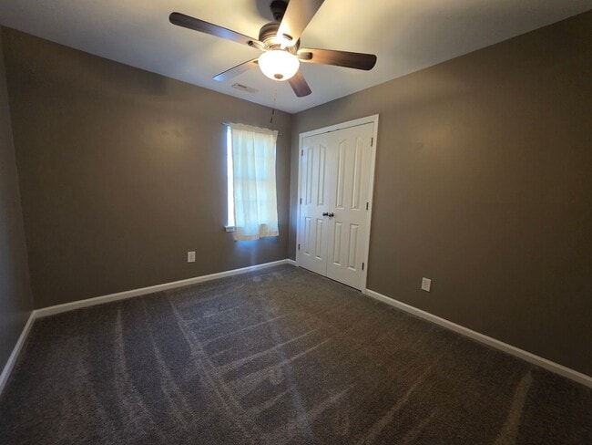 Building Photo - Quiet Neighborhood Charm with Easy Access to Swansboro & the Coast