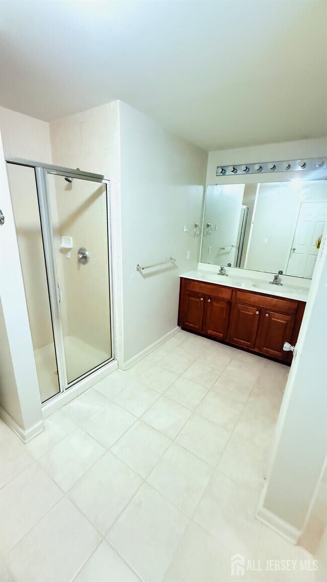 Building Photo - 1091 Morning Glory Dr