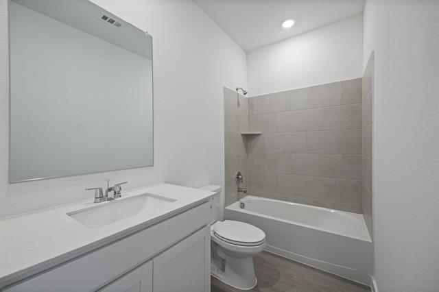 Building Photo - 2820 Brushy Lk Dr