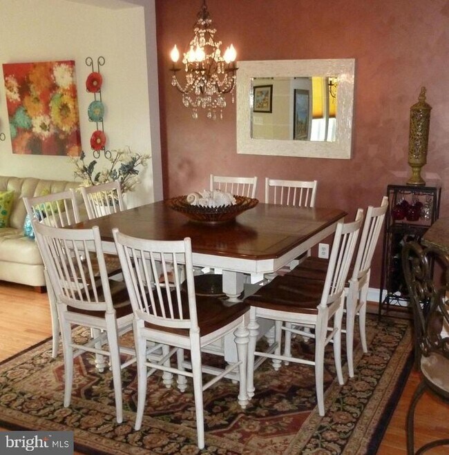 Building Photo - 333 Caldwell Terrace SE