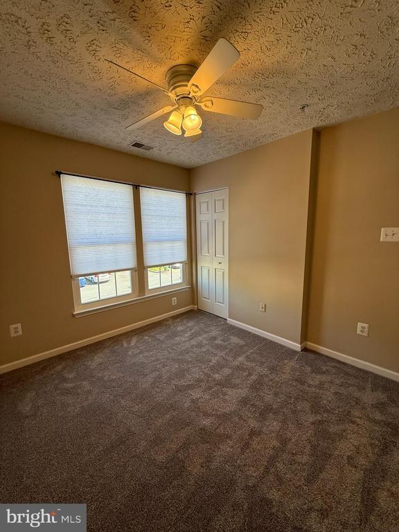 Building Photo - 1064 Jeanett Way