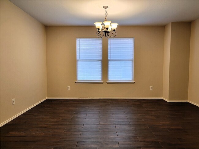 Building Photo - 1433 Kramer Ct