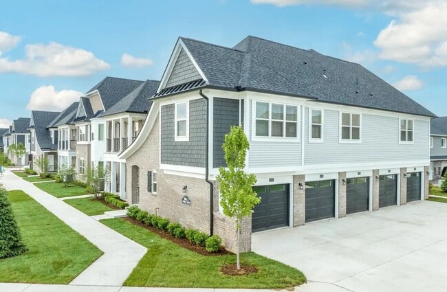 Building Photo - Shelby Township-Newer 2-bedroom, 2-bath condo with Balcony & Garage