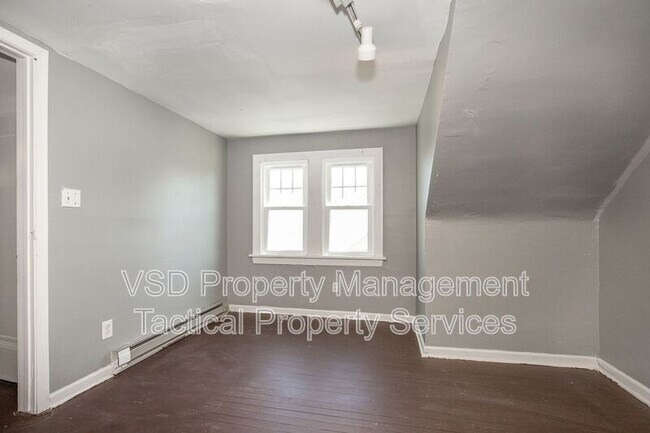 Building Photo - 14717 Milverton Rd