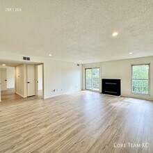Building Photo - 2900 W 53rd St