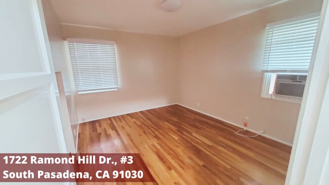 Building Photo - 1722 Raymond Hill Rd