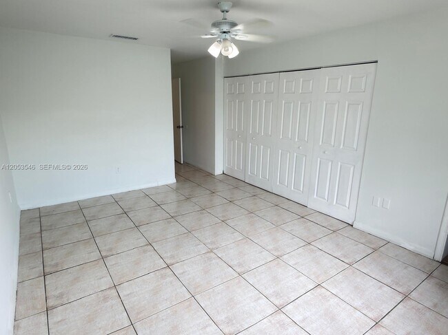 Building Photo - 6822 SW 130th Ave