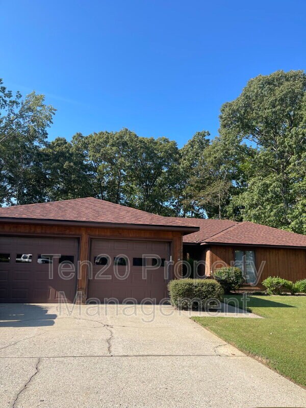 Building Photo - 4 S Whisper Ct