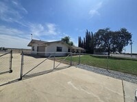 Building Photo - 3 BR 2 BA country home available now