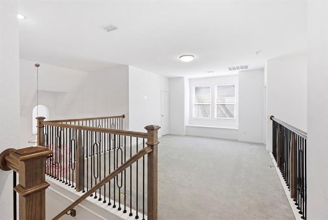 Building Photo - 2602 Delta Dr