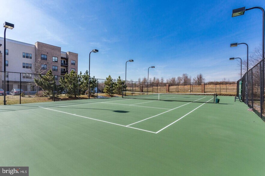 TENNIS COURT - 8934 Yellow Daisy Pl