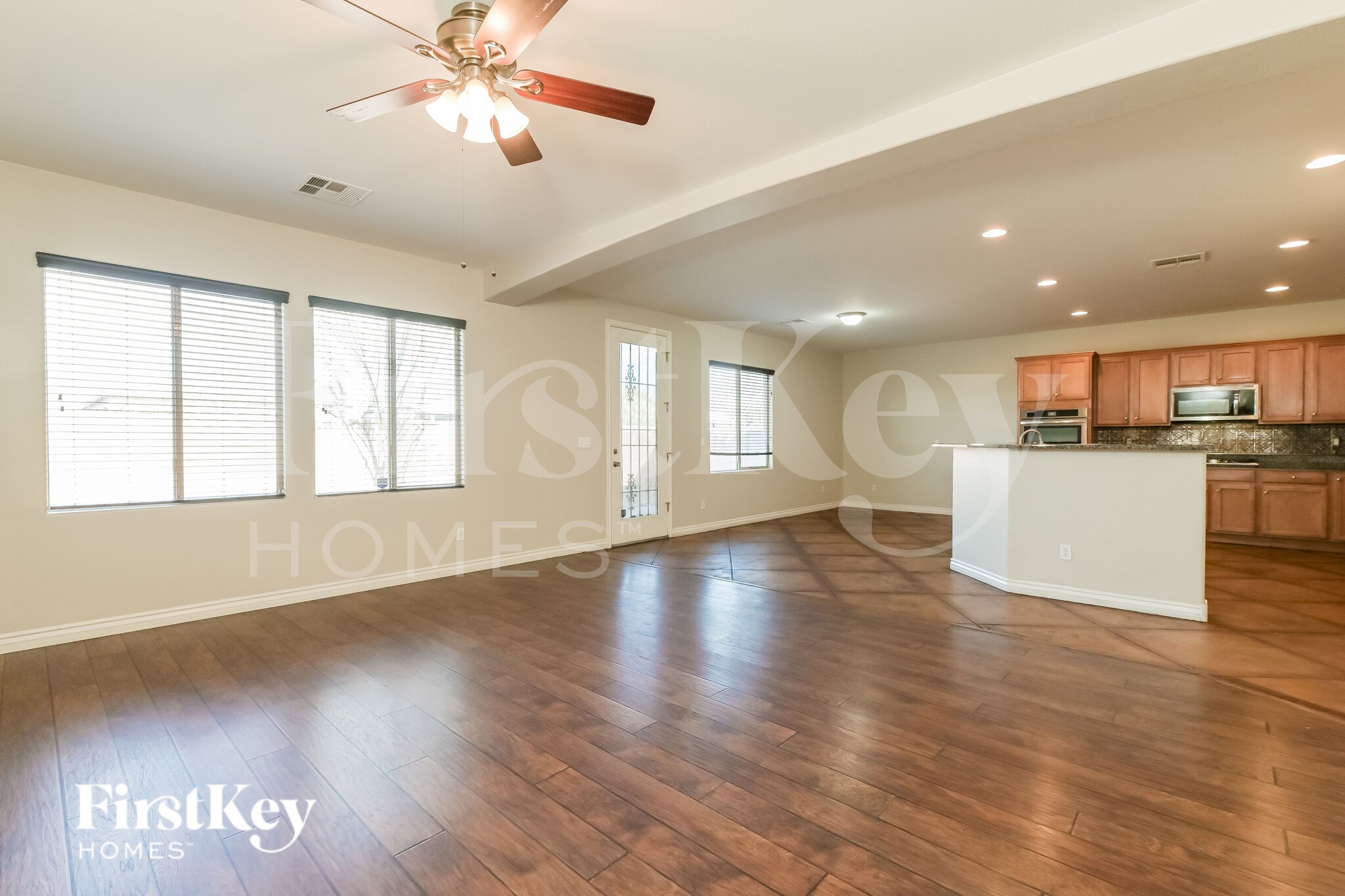 Building Photo - 28 Delighted Ave