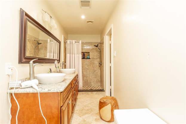 Building Photo - 13138 Woodvine Trail