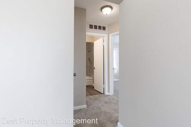Building Photo - 3 br, 1 bath House - 17605 Stephens Drive