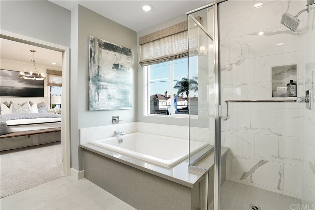 Master bathroom - 9855 11th St