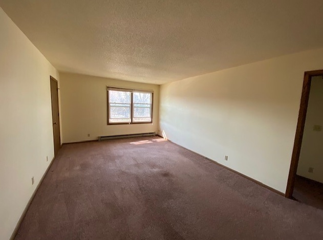 Building Photo - 3218 Oak Knoll Dr