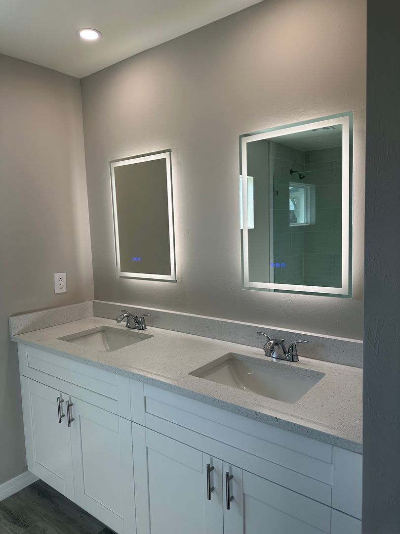 Building Photo - Beautiful 4/2 newer construction- coming soon