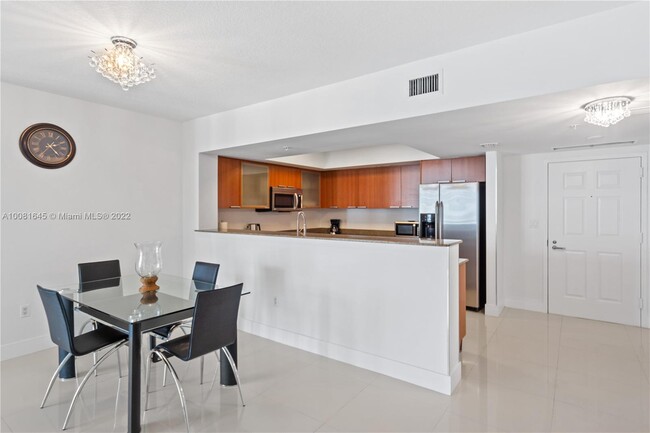 Building Photo - 16699 Collins Ave