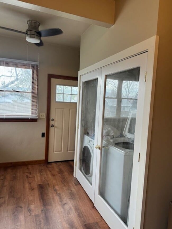 Building Photo - 4 Bedroom Home Beautifully Updated w/ Original Character