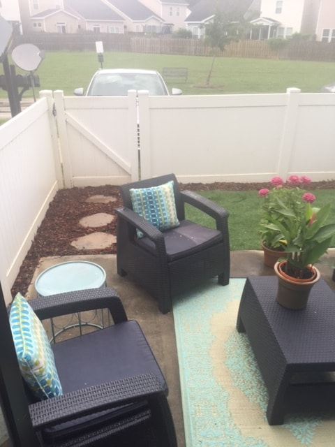 fenced patio - 830 Forest Park Rd