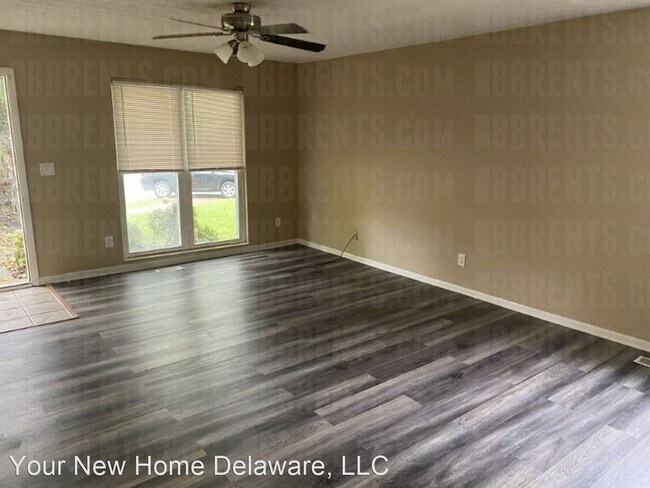 Building Photo - 3 br, 1 bath House - 3601 Ellis Way,