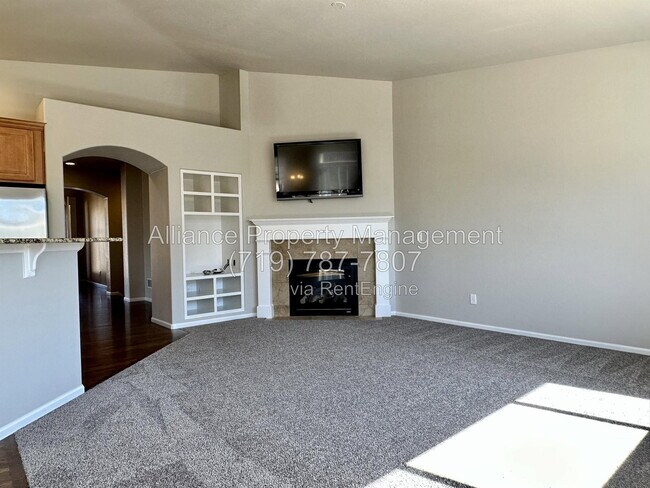Building Photo - 2075 Bobcat Valley Ct