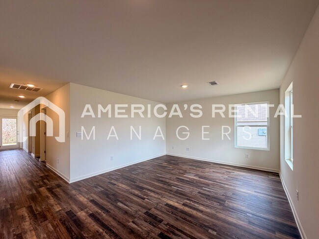 Building Photo - Move-in Special! New Construction Home for Rent in Tuscaloosa, AL! Sign a 13-month lease by 4/15/...