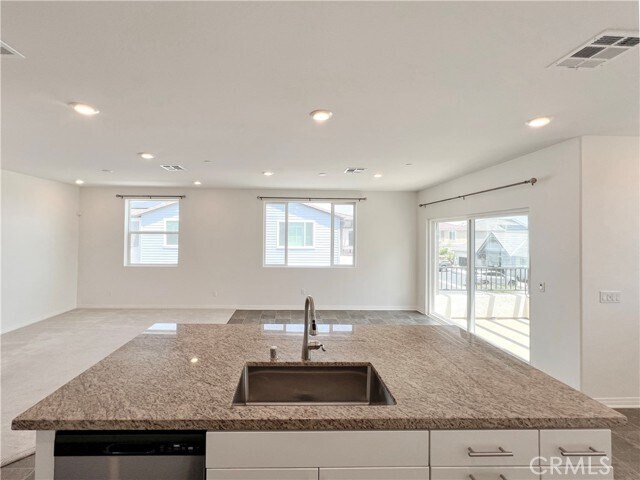 Building Photo - 15210 Horizon St