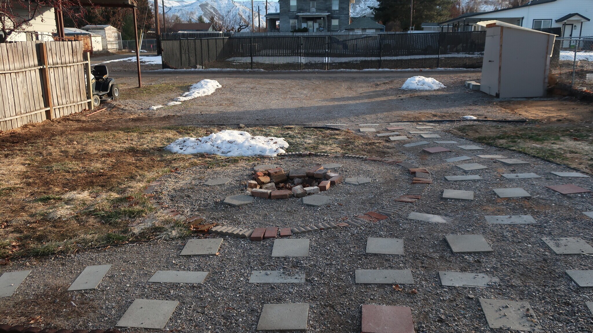 Building Photo - 1019 W Park St